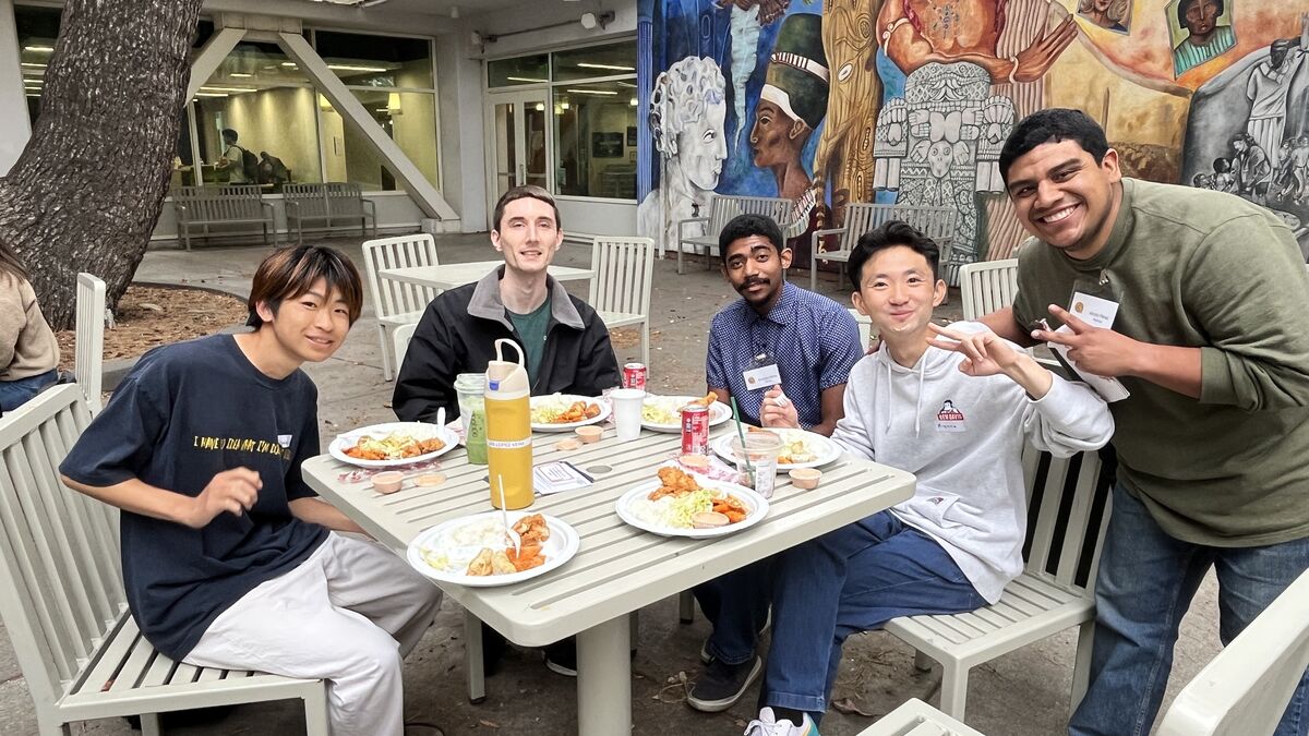 ISMP mentors and students together